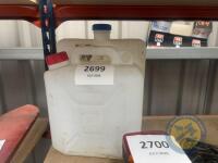 2x water storage tanks - 2