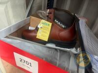 Size 7 steeltoe mack boots
