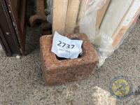 Antique weight