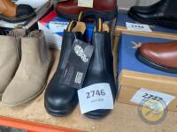 Block V12 boots size 42