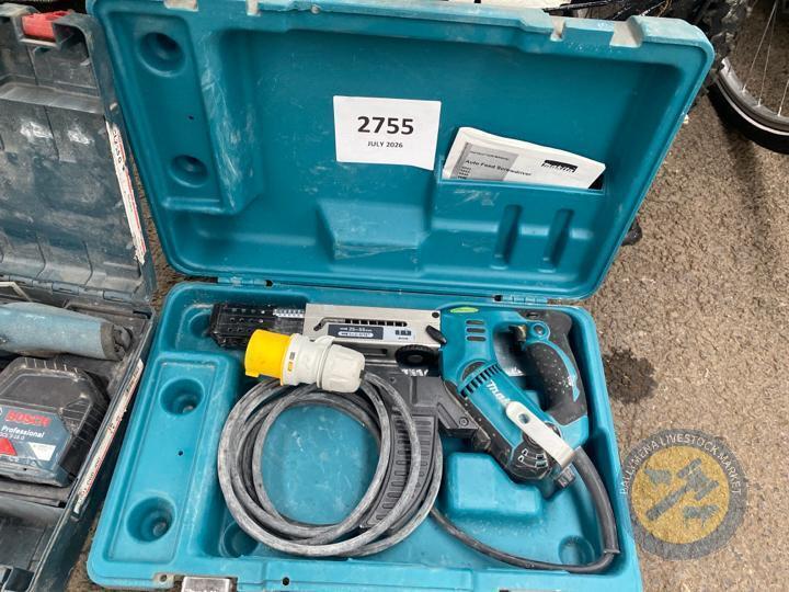 Makita screw gun