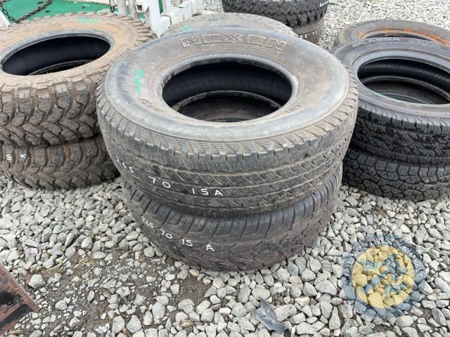 2x 265/70/15 tyres