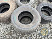 2x 265/70/15 tyres - 2