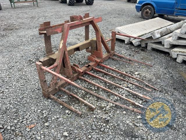 Buckrake JCB brackets