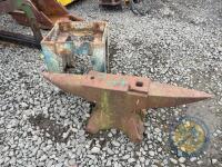 Anvil & stand - 3