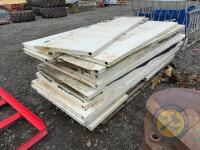 Bundle of insulated panels - 2