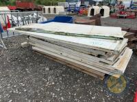 Bundle of insulated panels - 3