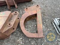 1ft 300mm drainage bucket 60mm pins - 2