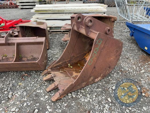 700 digging bucket teeth 60mm pins