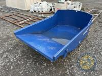 2tn dumper skip body and hydraulic ram - 2