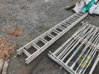 Set of extendable ladders - 3