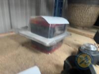 2x square tail lights