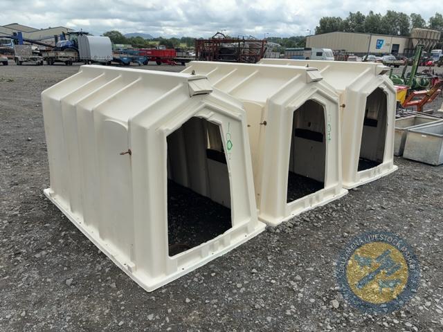3 calf tel hutches & ring feeders