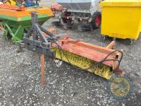 3 point linkage hydraulic yard brush with new brush - 3