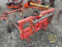 Fosters bale squeeze - 2