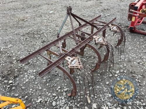 Reekie potato drill grubber