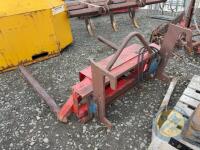 Red bale squeeze - 4