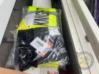 medium coat & 32 waist work trousers with knee pads