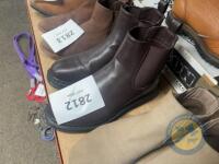 size 8 boots brown - 2