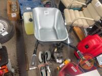 90L galvanised wheelbarrow - 2