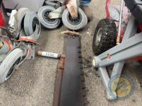 2 cross cut saws - 4