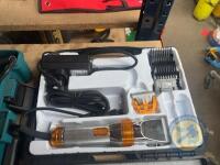 Animal grooming kit - 2