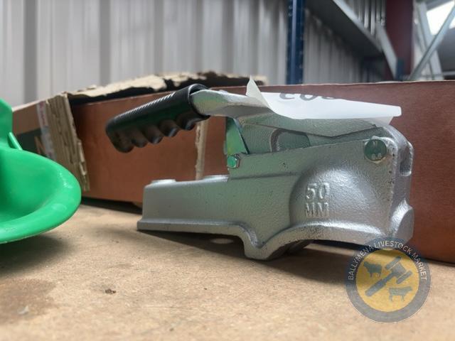 Trailer hitch
