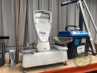 Avery scales - 2