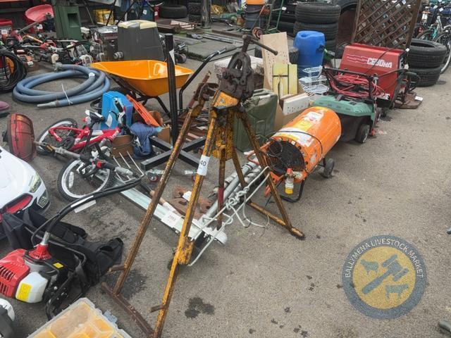 Plumber bending machine & vice