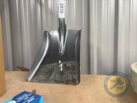 Neilson square mouth shovel - 2
