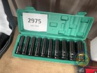 10 piece impact socket set - 2