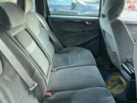 Volvo V70 7 Seater 2004 - 8