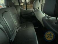 Nissan Navara 2010 - 8