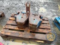 10x original Ford stamped tractor weights & carrier - 3