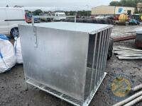 Lamb calf creep feeder - 3