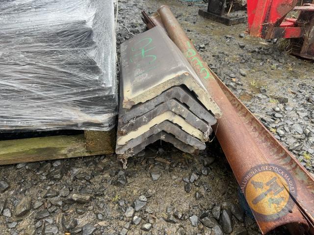 Ridge tiles