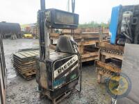 Double forecourt fuel pump - 2