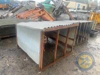 Lamb creep feeder - 2