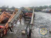Howard FH-2017 front loader - 4