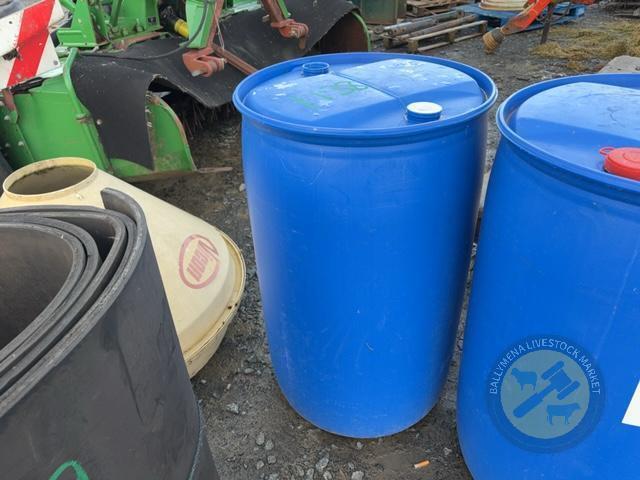 2x blue barrels