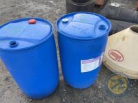 2x blue barrels - 2