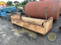1tn wooden meal trough
