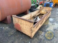 1tn wooden meal trough - 3