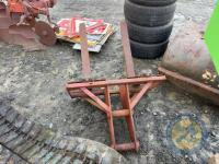 Pallet toes off a 8tn digger - 4