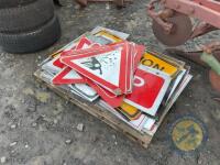 Metal road traffic signs approx 150 - 3