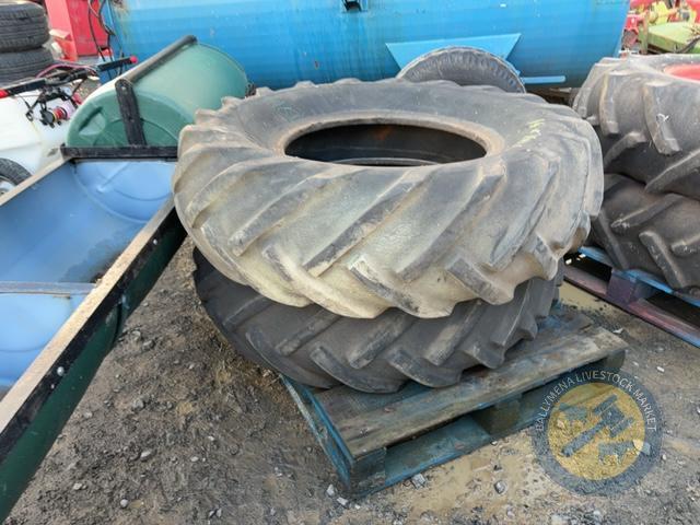 14/R24 x2 tyres