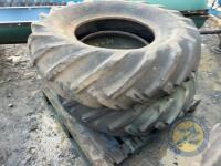 14/R24 x2 tyres - 3