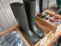 Size 11 wellingtons - 3