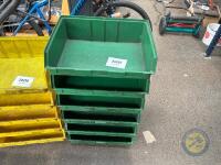 6 green parts trays - 3