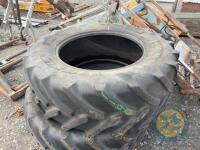 2x 600/65/R38 Michelin tyres - 2